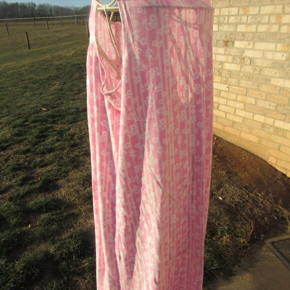 womens long nightgown size med - Picture 2 of 4